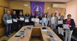 КНСБ в Плевен раздаде първите сертификати за дигитална компетентност на безработни, подкрепен от финансиране от ЕС