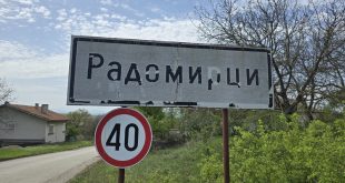 Тежкотоварни камиони причиниха авария на водопровод в Радомирци след пренасочване на трафика заради пътни ремонти