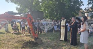Започна изграждането на храм „Св. Николай“ в плевенското село Ясен с първа копка и благословията на митрополит Игнатий