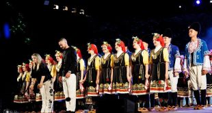 Плевенският ансамбъл „Мизия“ спечели Наградата на публиката на конкурса ТОП 10 – Български танцов фолклор във Варна