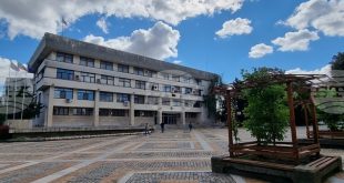 Общинският съвет в Левски обсъжда външни проекти, бюджетни изменения и училищни паралелки на днешната сесия