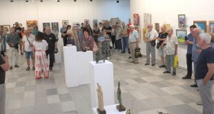 Плевенски художници представят 100 творби в съвместна изложба в Русе