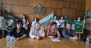 Рекорден брой участници в 31-вия Национален туристически поход „По стъпките на Апостола“ от Плевен до Карлово, сред които и най-малките наследници на първите походници