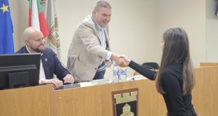 Ученици представиха десет предложения за младежки инициативи на кмета на Плевен като част от проект по програма „Еразъм +“