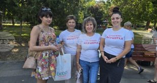 Акушерки в Плевен насърчават кърменето с безплатни консултации и съвети по време на Световната седмица на кърменето в градската градина