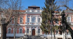 В община Плевен десет училища и Центърът за работа с деца получават финансиране по Националната програма за модернизиране на образователната среда