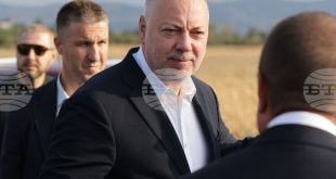 Правителството гарантира решение на водната криза в Плевен до догодина, заяви премиерът Росен Желязков след извънредно заседание на Областния кризисен щаб