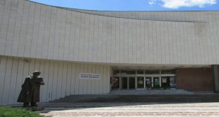Традиционната изложба „Млади плевенски художници“ се завръща за трета поредна година в ХГ „Илия Бешков“