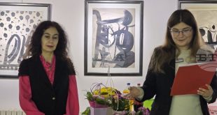 Изложба на Димитринка Кунчева-Попова в Плевен разкрива рисунката като изразно средство на авторската идея в „Рисунка и цвят“