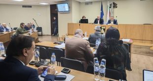 Общински съвет – Плевен отложи обсъждането на промени в таксите за услуги и битови отпадъци