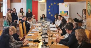 В Левски подписаха меморандум „Гласът на детето“ в подкрепа на диалога и разбирателството между възрастните и децата