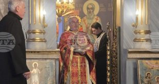 Отец Йордан от храм „Света Параскева“ в Плевен призова да се пазим от користолюбието и да събираме съкровища на небесата