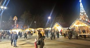 Плевен се преобразява за празниците с Коледно градче, ледена пързалка и забавления на площад „Възраждане“ тази зима