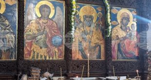 Близо 4000 плевенчани празнуват имен ден на Никулден в най-старата църква „Свети Николай“ като най-многобройните имена са Николай и Николайка