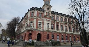 Драматично-куклен театър „Иван Радоев“ в Плевен представя 17 спектакъла през януари, включително авторски постановки и гостуващи представления