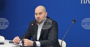 Липсата на държавен бюджет поставя общините в деликатно положение, предупреди председателят на ОбС – Плевен Иван Малкодански