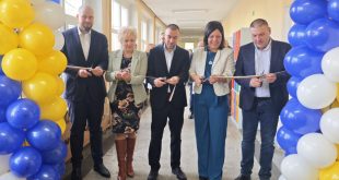Модерен STEM център с 10 високотехнологични класни стаи открит в Математическа гимназия „Гео Милев“ в Плевен на патронния ѝ празник