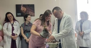 Тържествен ритуал на приемственост и признателност по повод Деня на родилната помощ празнуваха в УМБАЛ „Д-р Георги Странски“ – Плевен!