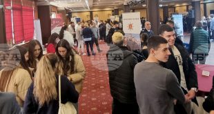 В Плевен стартира изложението „Избирам да уча и остана в България“ с участието на 36 университета и колежи