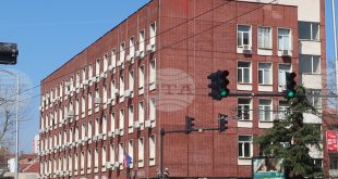 Районният съд в Плевен осъди 56-годишен на 3 години и 4 месеца затвор за съучастие в телефонна измама за над 33 000 лева