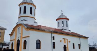 Ремонтът на храм „Света Троица“ в Горна Митрополия напредва, подготвят музей в бившето килийно училище