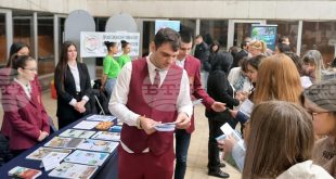 Първото изложение „Къде след 7-и?“ в Плевен събра 18 гимназии и представи нови професии за 2026/2027 година