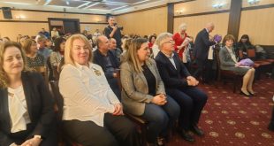 Работна среща в Плевен събра директори и зам.-директори от образователните институции в областта, връчени бяха отличия и обсъдени предизвикателствата на новите технологии и поколения ученици