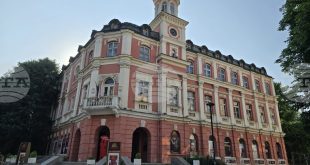 Три премиери на сцената на театър „Иван Радоев“ в Плевен през март и април: „Пукнатини“, „Картини от една екзекуция“ и „Обич за обич“