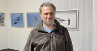 Иван Дончев открива в Плевен първата си авторска изложба Авиацията през моите очи с 40 фотографии от български военни и цивилни самолети до 15 април