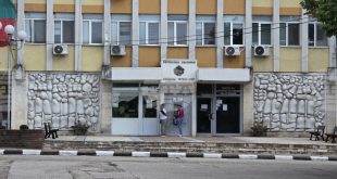 Общинският съвет в Червен бряг гласува проекти, отчети и спешни мерки за хирургична помощ и болницата