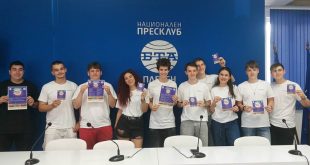 Четвъртото издание на фестивала Цветовете на Плевен събира близо 200 млади артисти с шествие и концерти в центъра на града