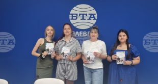 ПГМЕТ – Плевен издава стихосбирката Формули за вдъхновение с творби на свои ученици в годината на 75-годишнината си