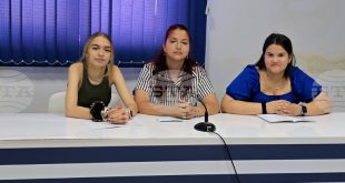 Ученички от ПГМЕТ Плевен: Богатството се крие в начина, по който обичаме на дискусията „Пенчо Славейков днес“ по повод 160 години от рождението на поета