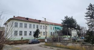Община Долна Митрополия разреши паралелки с под 10 ученици в пет училища
