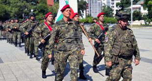 С военен ритуал в Плевен посрещнаха българския контингент, завърнал се от мисията на КФОР в Косово