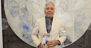 Професор Атанас Кирилов представи в Плевен романа си „Катерина кралицата“