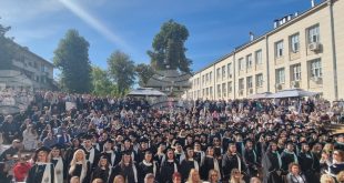 Медицинският университет в Плевен връчи дипломите на 138 абсолвенти от Факултета „Здравни грижи“ и Медицинския колеж