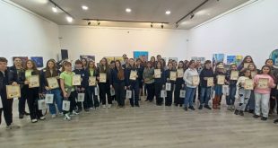 Община Плевен награди ученици, учители и директори за принос към образованието и духовността
