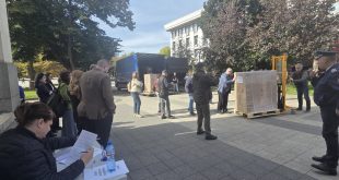 Община Плевен предаде бюлетините и изборните материали на общините в областта за президентския вот на 25 октомври