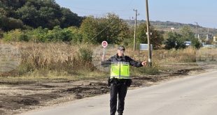 Трима задържани и двама издирвани при полицейска акция в Плевенско